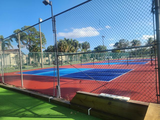 310 Knotty Pine Circle A-1, Greenacres, FL 33463