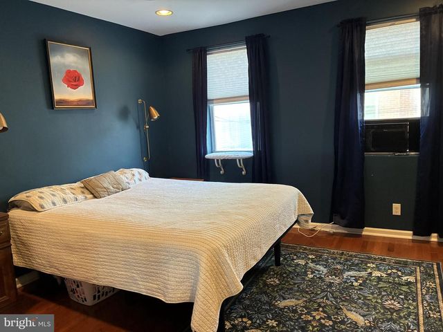 1424 S ORIANNA ST, Philadelphia, PA 19147