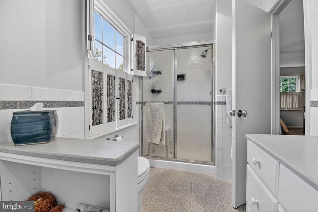 8216 INVERNESS HOLLOW TER, Potomac, MD 20854