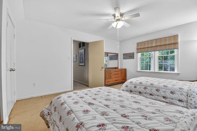 8216 INVERNESS HOLLOW TER, Potomac, MD 20854