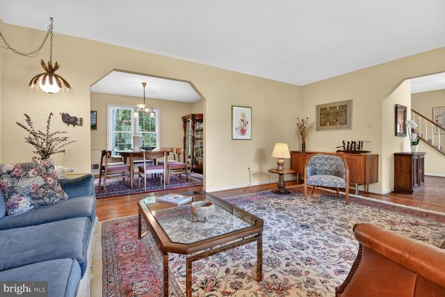 8216 INVERNESS HOLLOW TER, Potomac, MD 20854