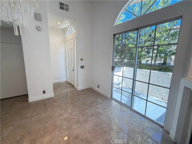 5340 Las Virgenes 10, Calabasas, CA 91302