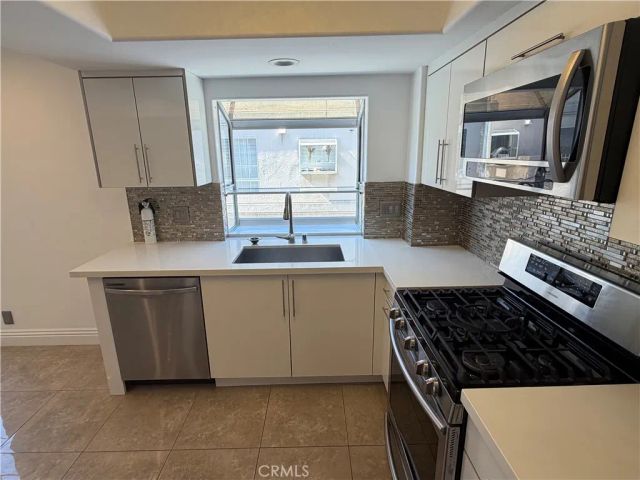 5340 Las Virgenes 10, Calabasas, CA 91302