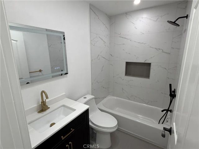 5340 Las Virgenes 10, Calabasas, CA 91302