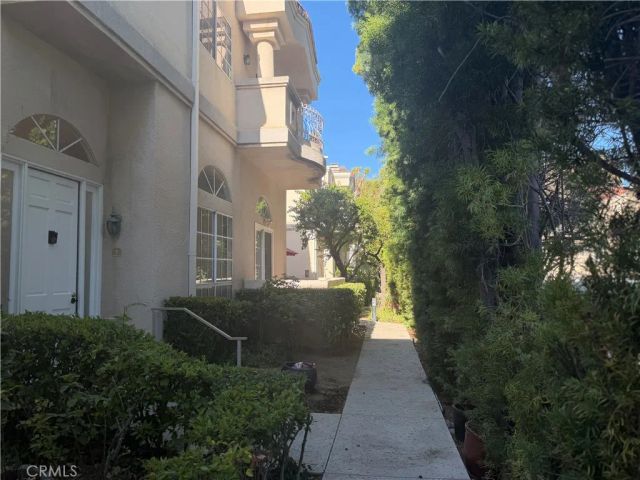 5340 Las Virgenes 10, Calabasas, CA 91302