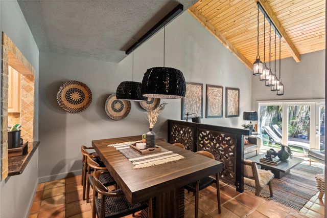 228 NE 16th Terrace, Fort Lauderdale, FL 33301