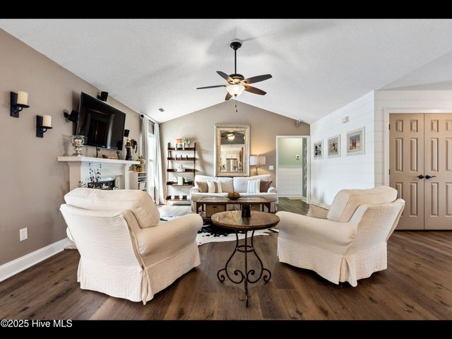 1204 Maple Ridge Road, Wilmington, NC 28411