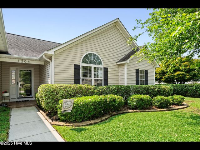 1204 Maple Ridge Road, Wilmington, NC 28411