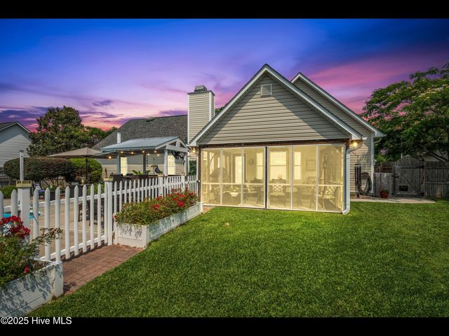 1204 Maple Ridge Road, Wilmington, NC 28411