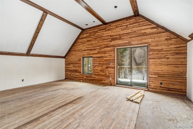 19 Frost Creek Drive, Locust Valley, NY 11560