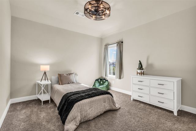 645 Hutchinson Drive, Lewisville, TX 75077