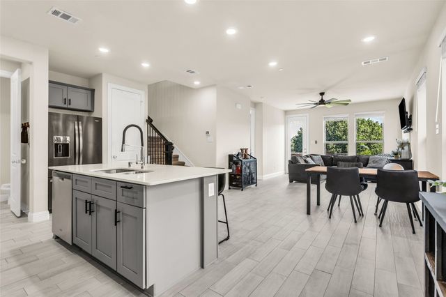 645 Hutchinson Drive, Lewisville, TX 75077