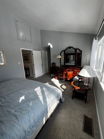 255 North Rd 44, Chelmsford, MA 01824