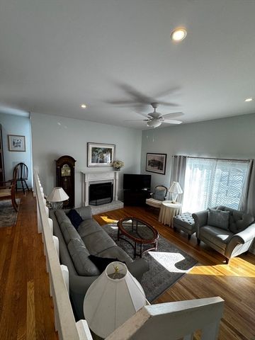 255 North Rd 44, Chelmsford, MA 01824