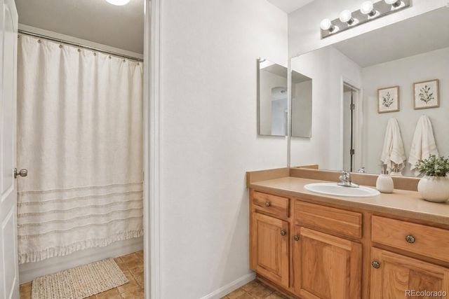 17945 E 104th Place B, Commerce City, CO 80022