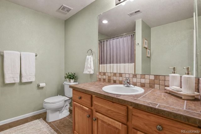 17945 E 104th Place B, Commerce City, CO 80022