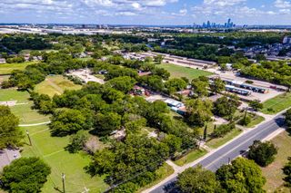 4904 Nuckols Crossing RD, Austin, TX 78744