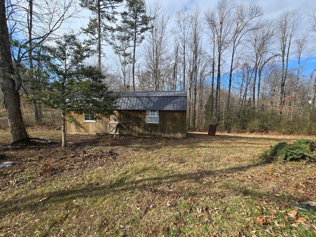 34 Ross Jones Road, Whitley City, KY 42653