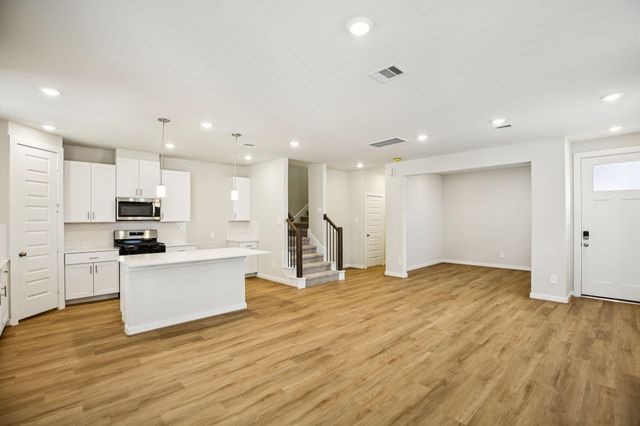 2310 King Mackerel Drive, Kemah, TX 77565