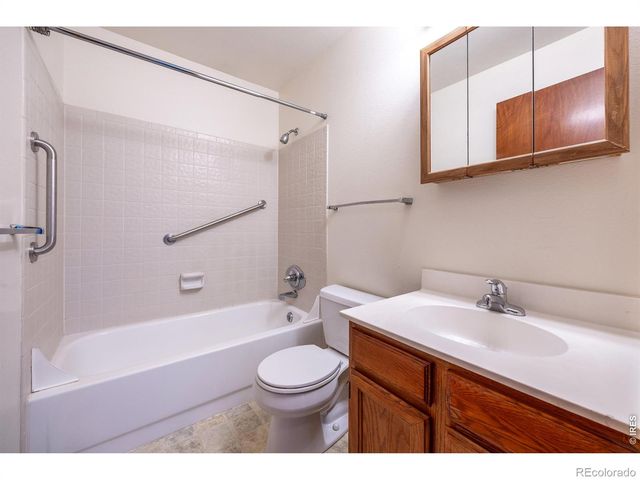 1841 Juniper Street, Longmont, CO 80501