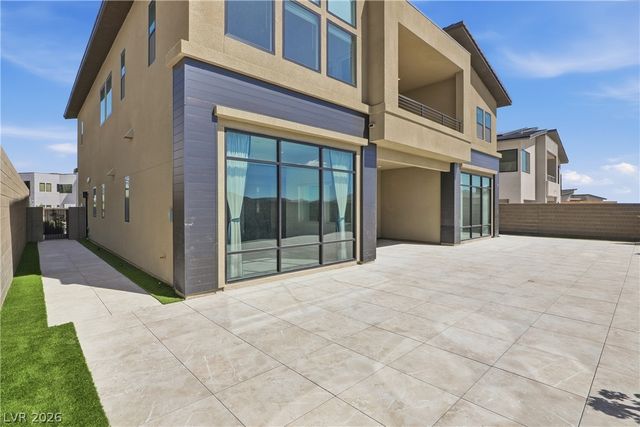 10761 Canyon Bloom Drive, Las Vegas, NV 89135