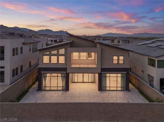 10761 Canyon Bloom Drive, Las Vegas, NV 89135