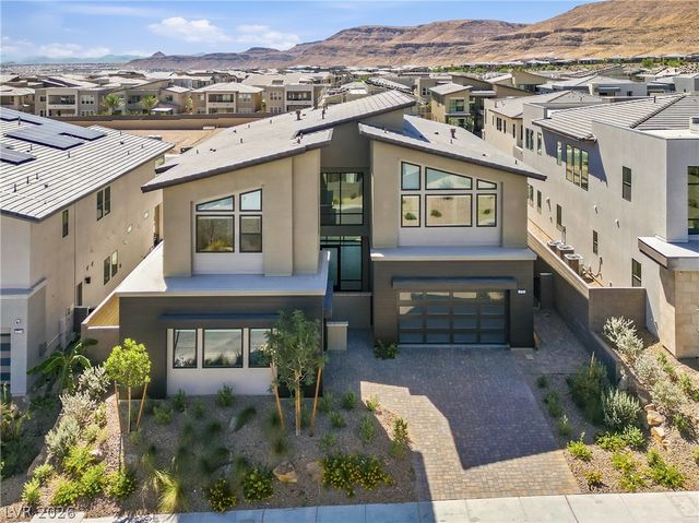 10761 Canyon Bloom Drive, Las Vegas, NV 89135