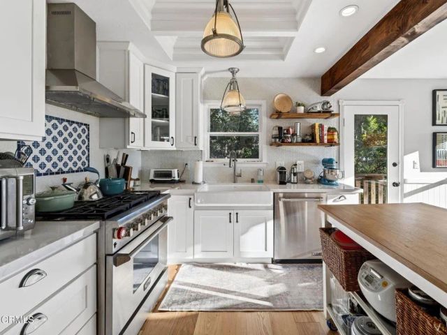 44751 Crestwood Drive, Mendocino, CA 95460