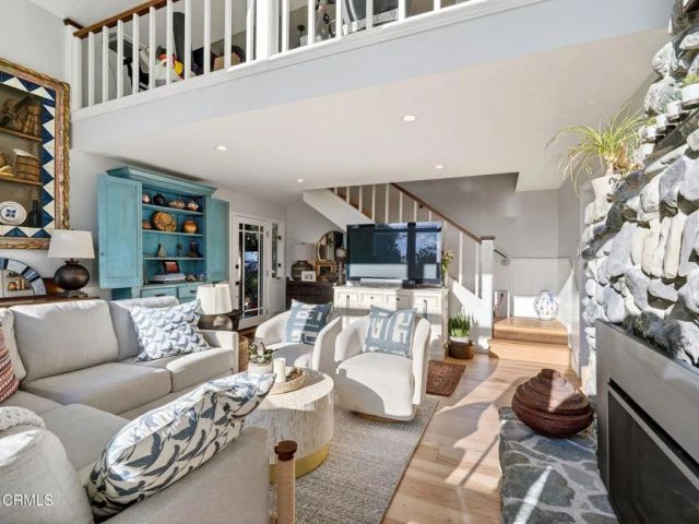 44751 Crestwood Drive, Mendocino, CA 95460