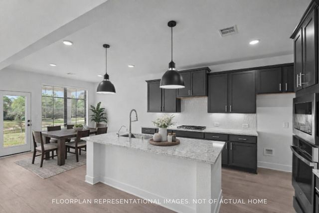8431 Oceanmist Cave Drive, Cypress, TX 77433