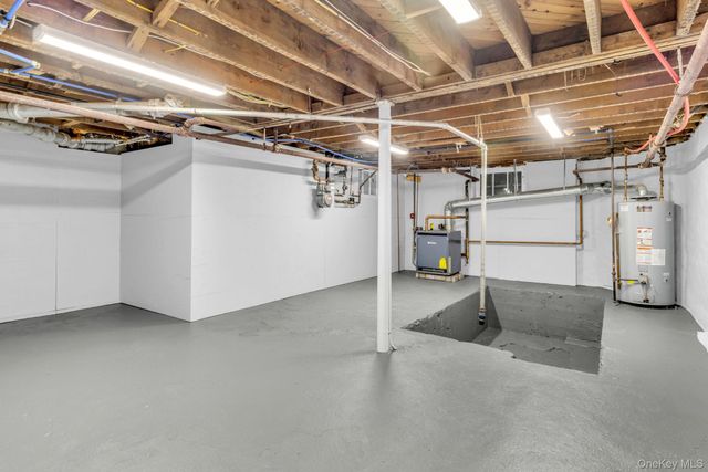 475 Dobbs Ferry Road, Hartsdale, NY 10607