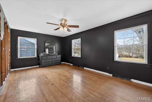 216 Hillsdale Drive, Ballwin, MO 63011