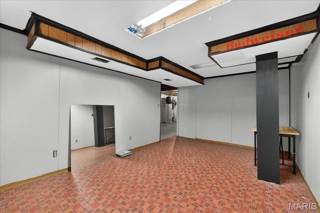 216 Hillsdale Drive, Ballwin, MO 63011