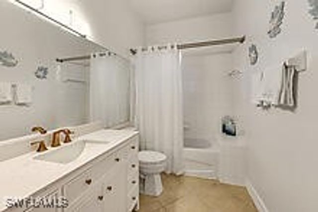 8063 Sanctuary DR 1, Naples, FL 34104