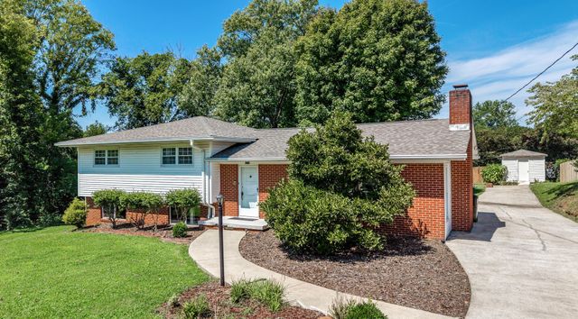 5717 Cherry Street, Ooltewah, TN 37363