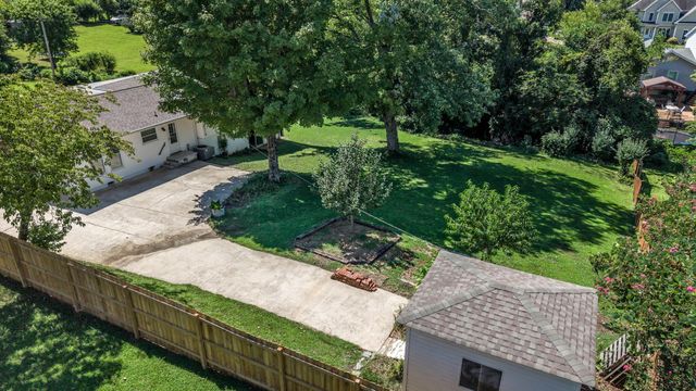 5717 Cherry Street, Ooltewah, TN 37363