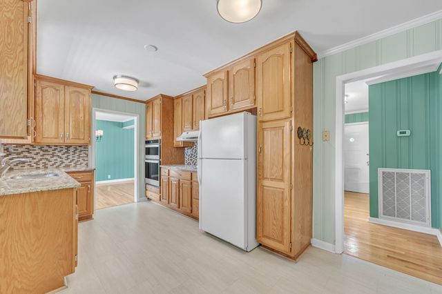 5717 Cherry Street, Ooltewah, TN 37363