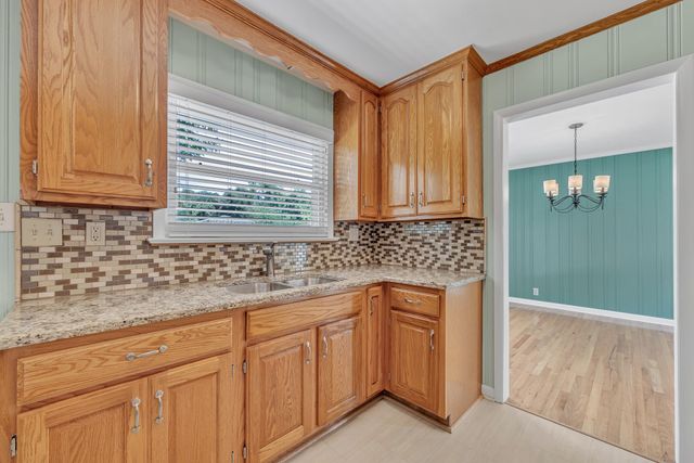 5717 Cherry Street, Ooltewah, TN 37363