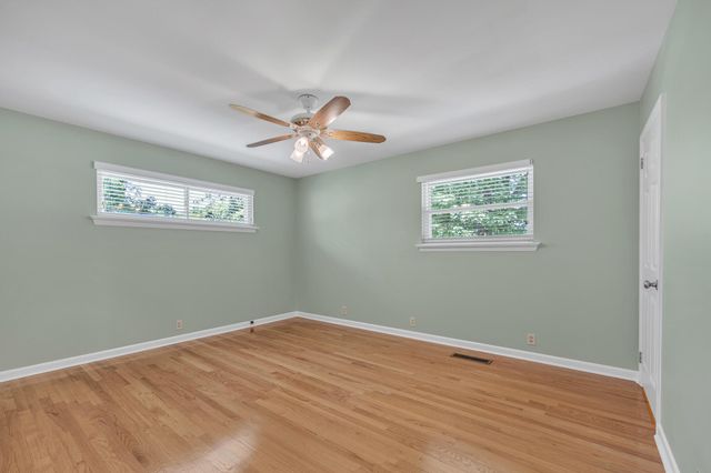 5717 Cherry Street, Ooltewah, TN 37363