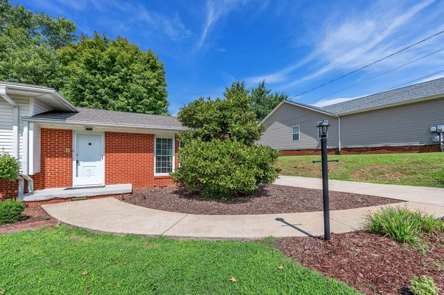 5717 Cherry Street, Ooltewah, TN 37363