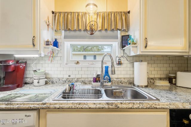 9243 Bonaparte Drive SW, Calabash, NC 28467