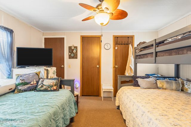 9243 Bonaparte Drive SW, Calabash, NC 28467