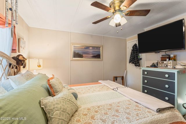 9243 Bonaparte Drive SW, Calabash, NC 28467