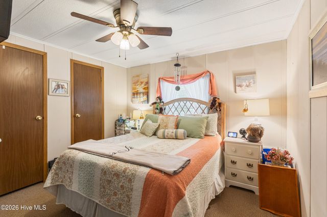 9243 Bonaparte Drive SW, Calabash, NC 28467