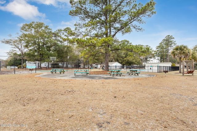 9243 Bonaparte Drive SW, Calabash, NC 28467