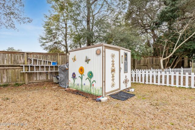 9243 Bonaparte Drive SW, Calabash, NC 28467