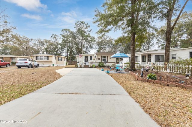 9243 Bonaparte Drive SW, Calabash, NC 28467