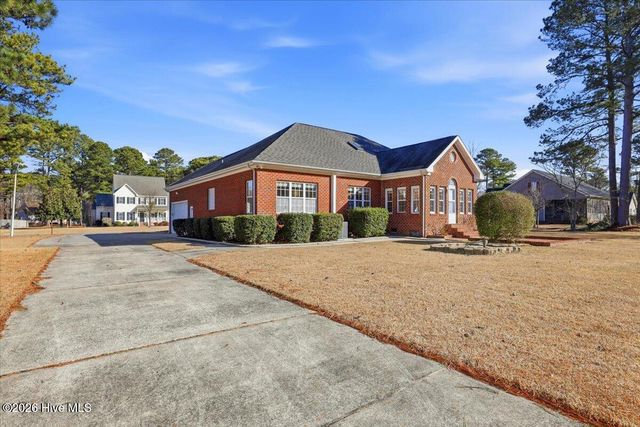 107 W Raintree Lane, Goldsboro, NC 27534