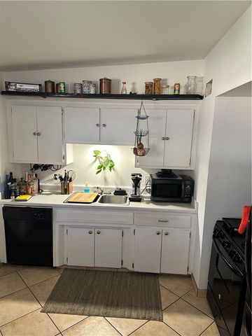 2221 Lucille Avenue, Kingman, AZ 86401