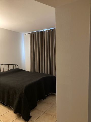 2221 Lucille Avenue, Kingman, AZ 86401